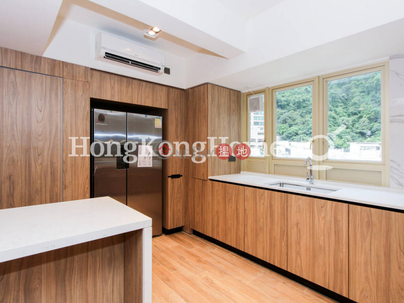 HK$ 87,000/ month | St. Joan Court, Central District 3 Bedroom Family Unit for Rent at St. Joan Court