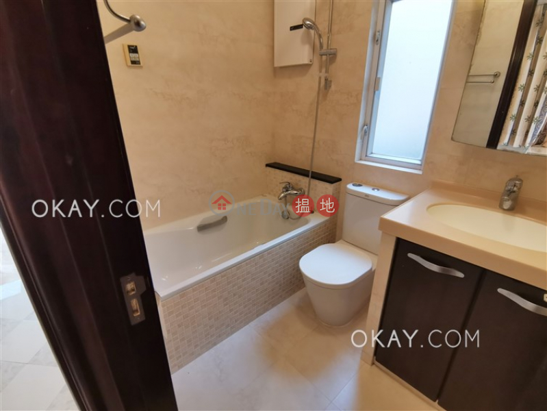Property Search Hong Kong | OneDay | Residential, Rental Listings Elegant 2 bedroom with racecourse views | Rental