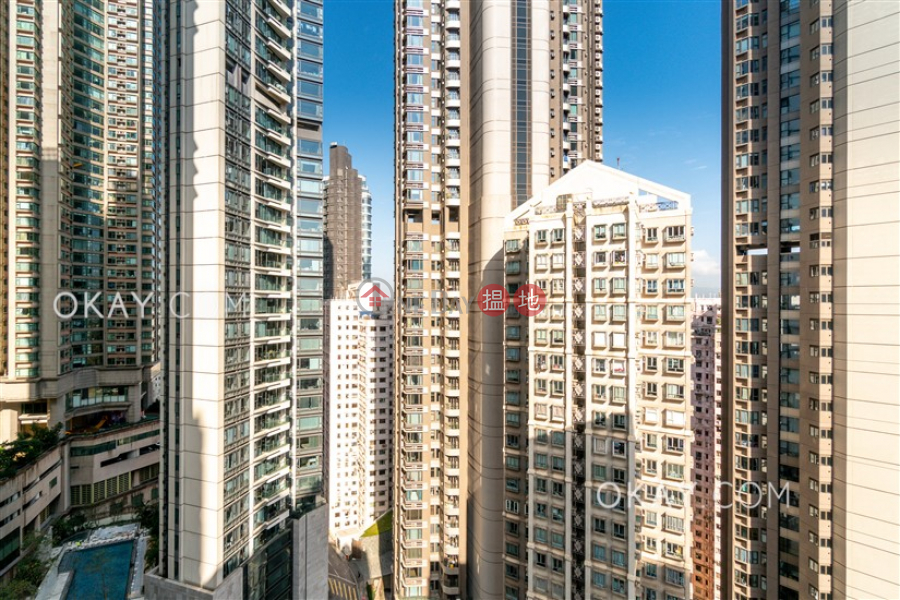 香港搵樓|租樓|二手盤|買樓| 搵地 | 住宅-出租樓盤3房2廁,極高層,連車位,露台嘉輝大廈出租單位