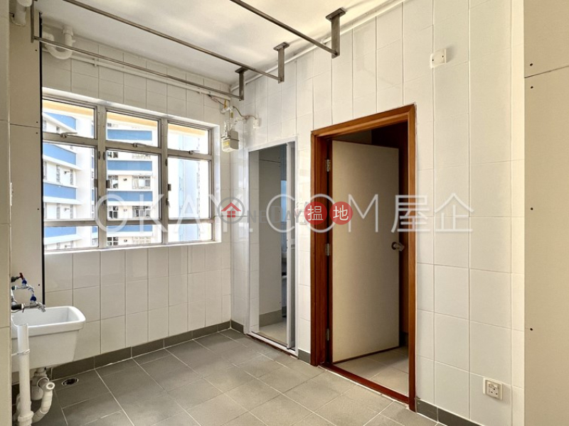 Rare 3 bedroom with balcony | Rental, Aurizon Quarters 金雲閣 Rental Listings | Wan Chai District (OKAY-R407628)