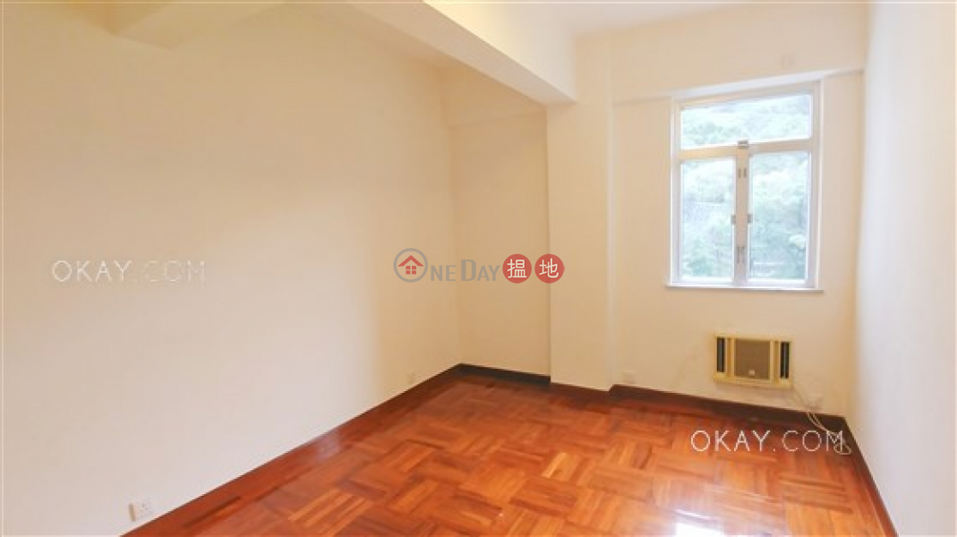 Lovely 3 bedroom on high floor with sea views & parking | For Sale | 96 Pok Fu Lam Road | Western District, Hong Kong | Sales, HK$ 24M