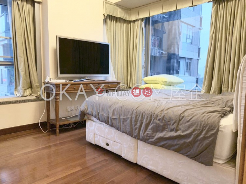 Lovely 3 bedroom on high floor with balcony & parking | For Sale | Serenade 上林 Sales Listings