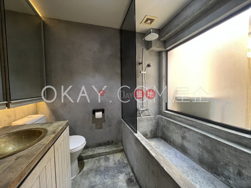 Lovely 1 bedroom with terrace | Rental, New Fortune House Block B 五福大廈 B座 Rental Listings | Western District (OKAY-R130156)