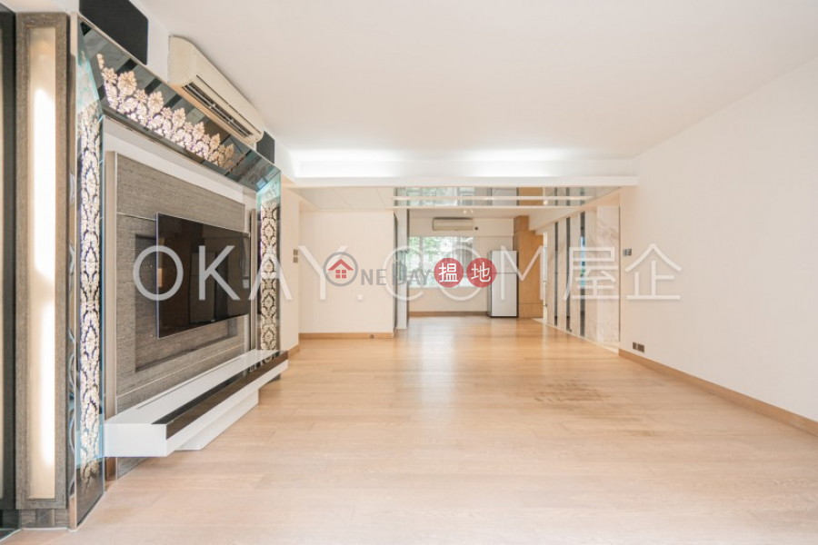 Stylish 4 bedroom with balcony & parking | For Sale | 29 Robinson Road | Western District | Hong Kong, Sales, HK$ 32M