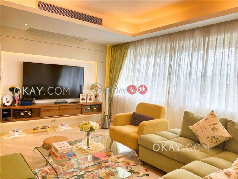 Property Search Hong Kong | OneDay | Residential | Sales Listings, Stylish 2 bedroom on high floor with racecourse views | For Sale