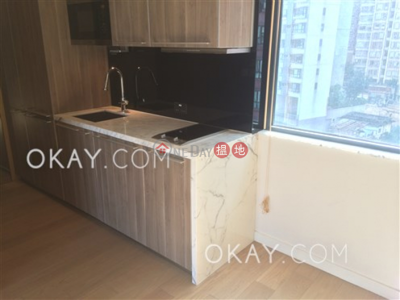 HK$ 28,000/ month, Gramercy, Western District Nicely kept 1 bedroom with balcony | Rental