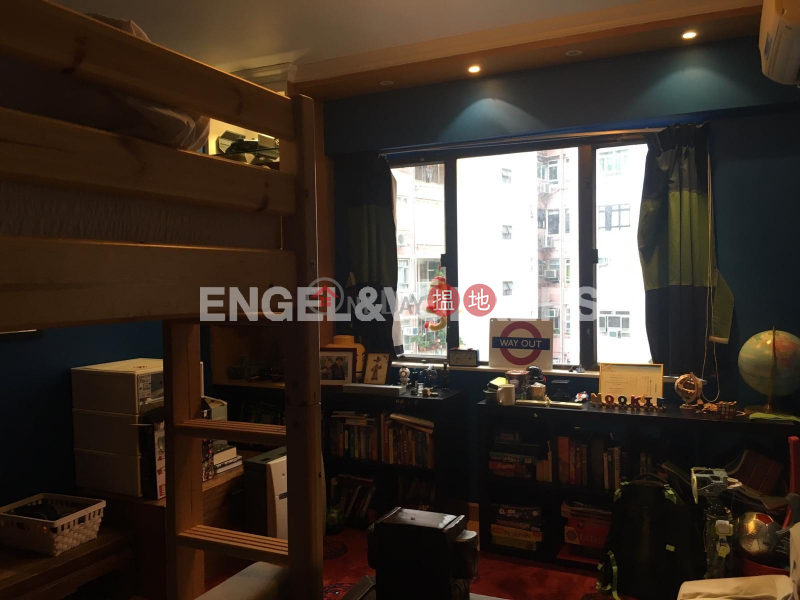 Property Search Hong Kong | OneDay | Residential | Rental Listings 4 Bedroom Luxury Flat for Rent in Mid Levels West