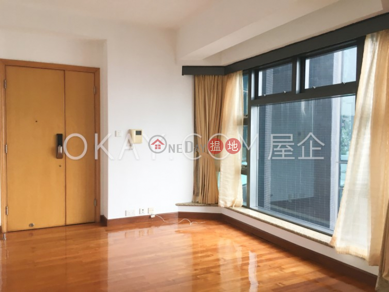 Lovely penthouse with rooftop & balcony | Rental | Palatial Crest 輝煌豪園 Rental Listings