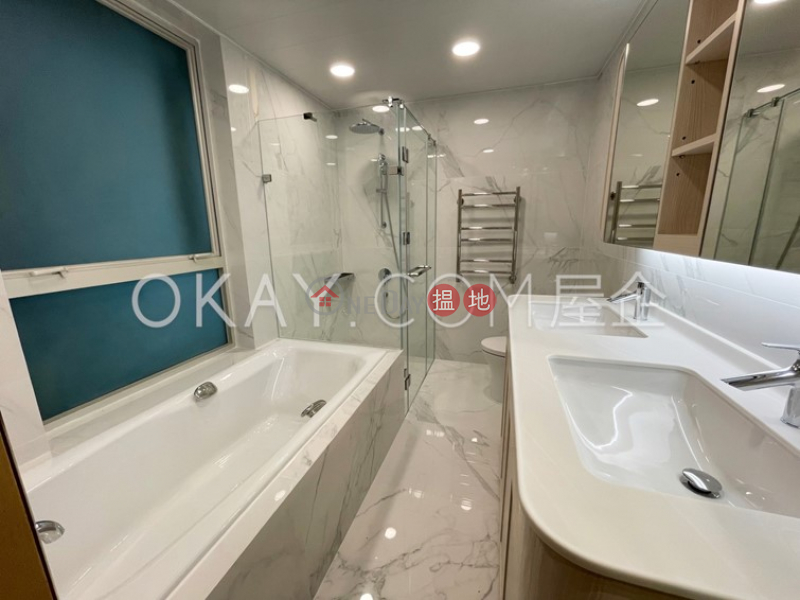 HK$ 88,000/ month The Legend Block 3-5 Wan Chai District Stylish 4 bedroom on high floor with balcony & parking | Rental