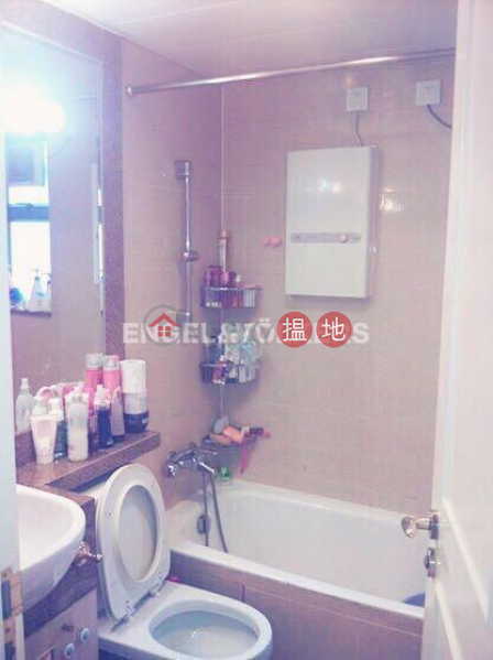 Property Search Hong Kong | OneDay | Residential | Rental Listings | 3 Bedroom Family Flat for Rent in Sheung Wan