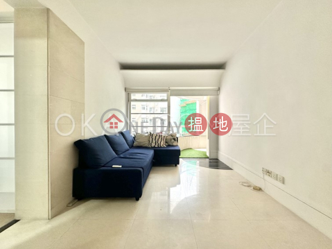 2房1廁,露台百麗花園出售單位, 百麗花園 Bel Mount Garden | 中區 (OKAY-S46114)_0