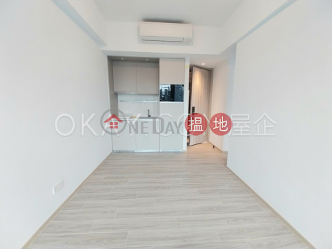 Generous 1 bedroom on high floor with balcony | Rental | The Unit Soho 奧卑利街28號 _0