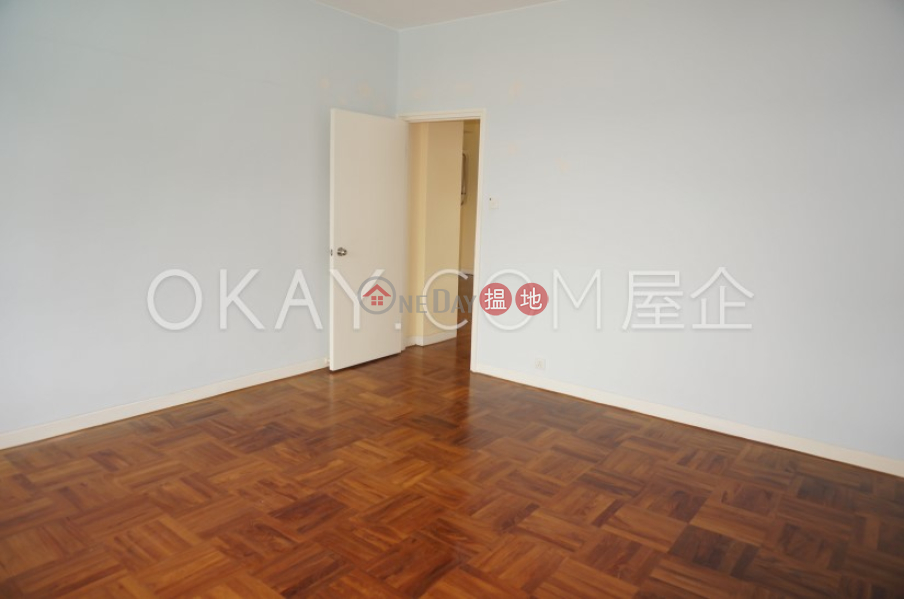 HK$ 98,000/ 月|赤柱山莊A1座南區4房3廁,實用率高,連車位赤柱山莊A1座出租單位