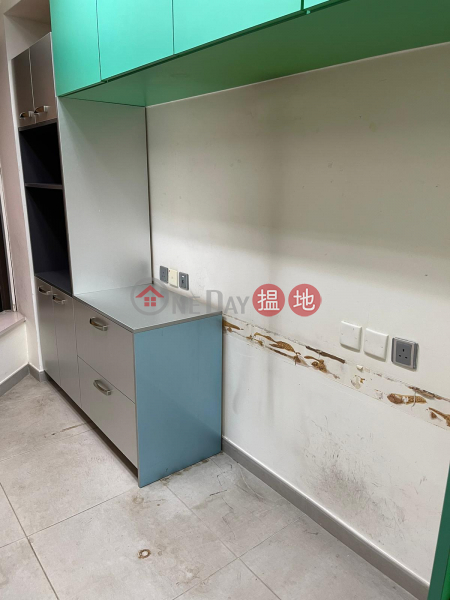 HK$ 33,000/ month | Anton Building Wan Chai District office located in wanchai