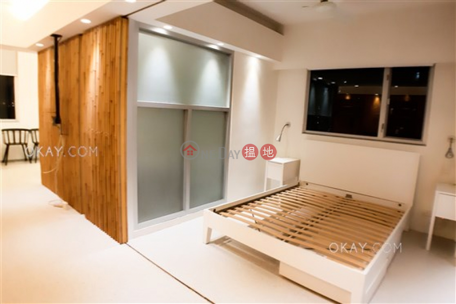 HK$ 9M | New Fortune House Block A Western District | Practical 1 bedroom with sea views | For Sale