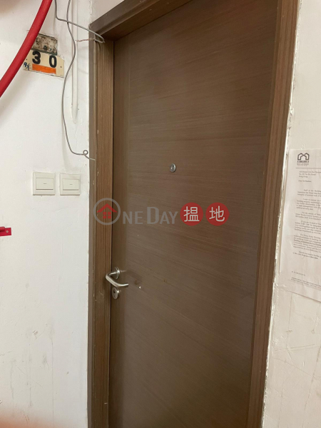 Brand new apartment for rent available NOW located in causeway bay ! 30 Yiu Wa Street | Wan Chai District Hong Kong | Rental HK$ 10,000/ month