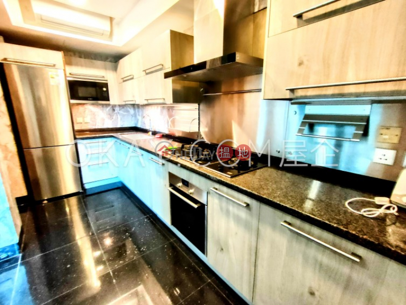 HK$ 66,000/ month The Leighton Hill Wan Chai District | Lovely 3 bedroom on high floor | Rental