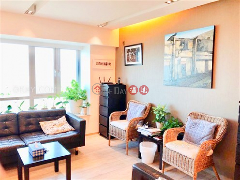 Property Search Hong Kong | OneDay | Residential | Rental Listings Unique 2 bedroom on high floor with harbour views | Rental
