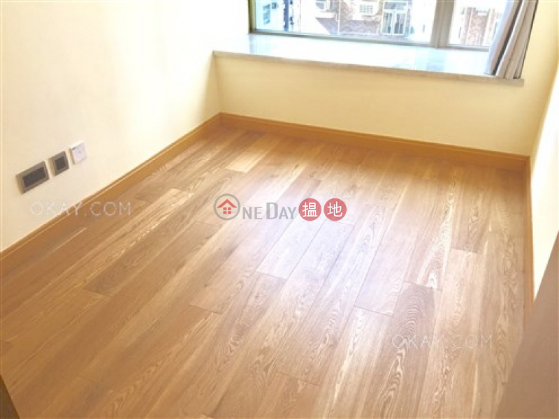 HK$ 40,000/ month | The Nova, Western District | Nicely kept 2 bedroom with balcony | Rental