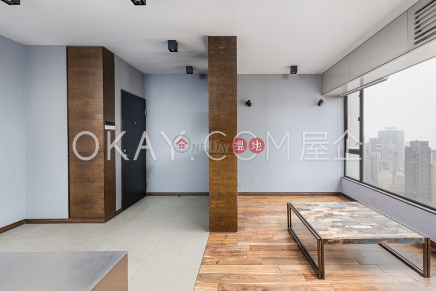 Property Search Hong Kong | OneDay | Residential | Rental Listings Lovely 2 bedroom on high floor with rooftop | Rental
