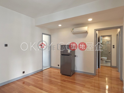 Charming 3 bedroom in Wan Chai | Rental, Tak On Mansion 德安樓 | Wan Chai District (OKAY-R278106)_0