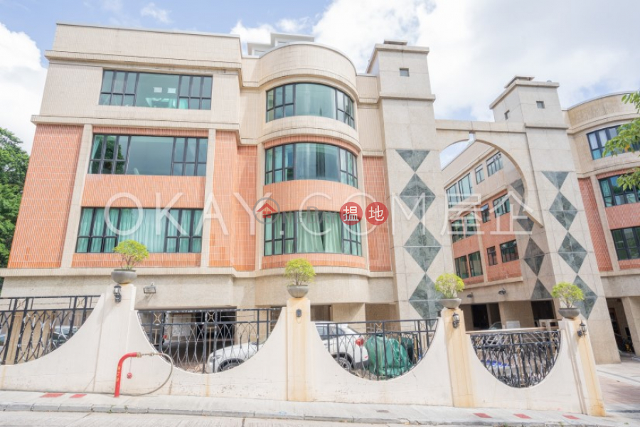 HK$ 23.8M Regent Palisades | Western District | Lovely 2 bedroom with parking | For Sale