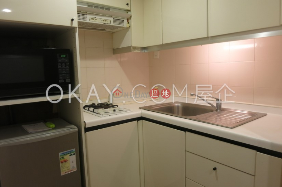 Generous studio on high floor | For Sale, Convention Plaza Apartments 會展中心會景閣 Sales Listings | Wan Chai District (OKAY-S60280)