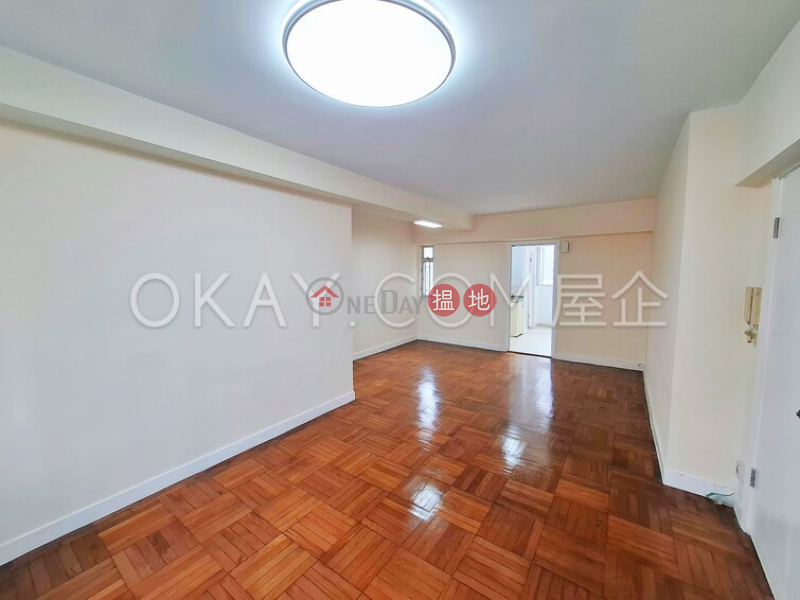 Stylish 3 bedroom on high floor | For Sale | Friendship Court 友誼大廈 Sales Listings