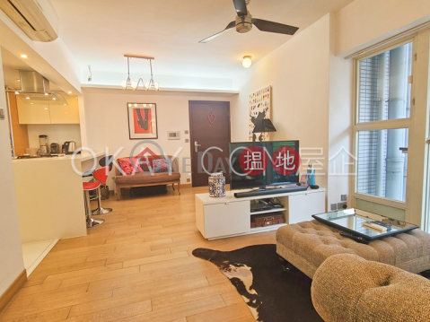Lovely 2 bedroom with balcony | For Sale, Centrestage 聚賢居 | Central District (OKAY-S510)_0