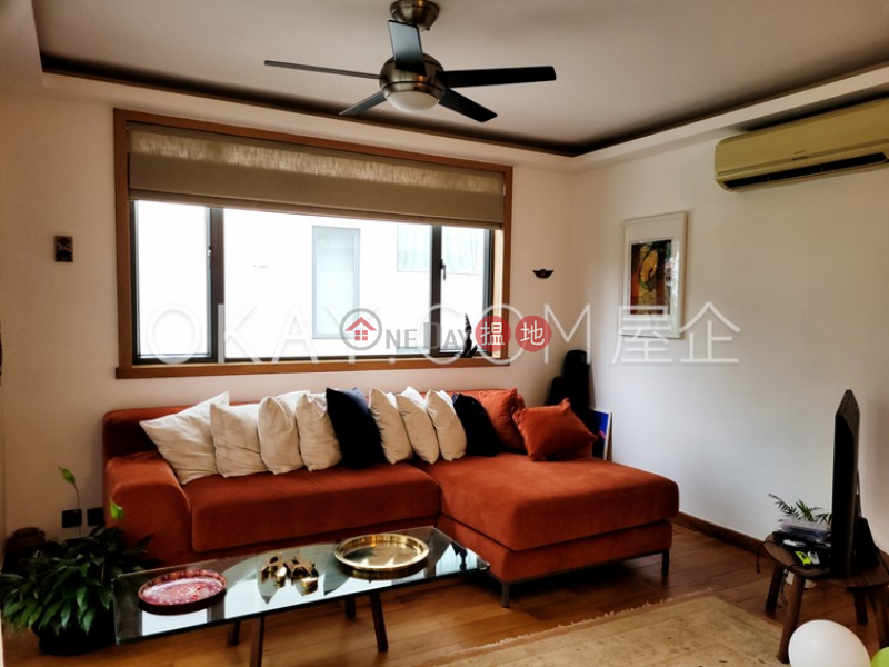 Stylish house with rooftop, terrace & balcony | Rental Clear Water Bay Road | Sai Kung Hong Kong | Rental HK$ 60,000/ month