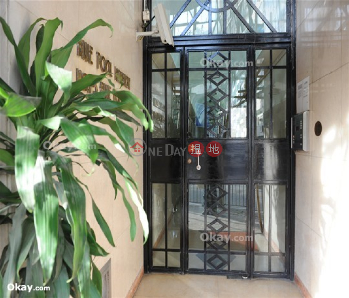 Unique 3 bedroom with balcony | For Sale, Blue Pool Mansion 藍塘大廈 Sales Listings | Wan Chai District (OKAY-S396525)