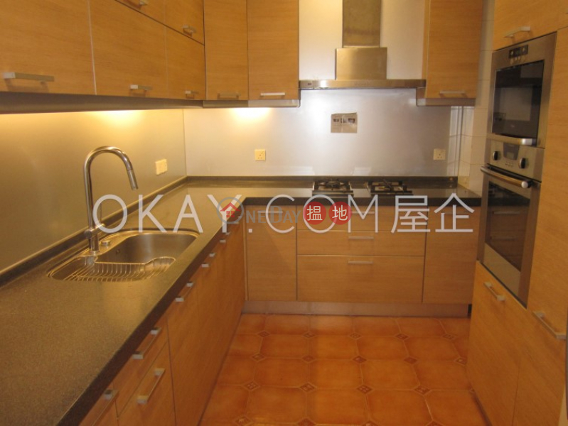 Gorgeous 3 bedroom with balcony | Rental, 47-49 Blue Pool Road 藍塘道47-49號 Rental Listings | Wan Chai District (OKAY-R316815)