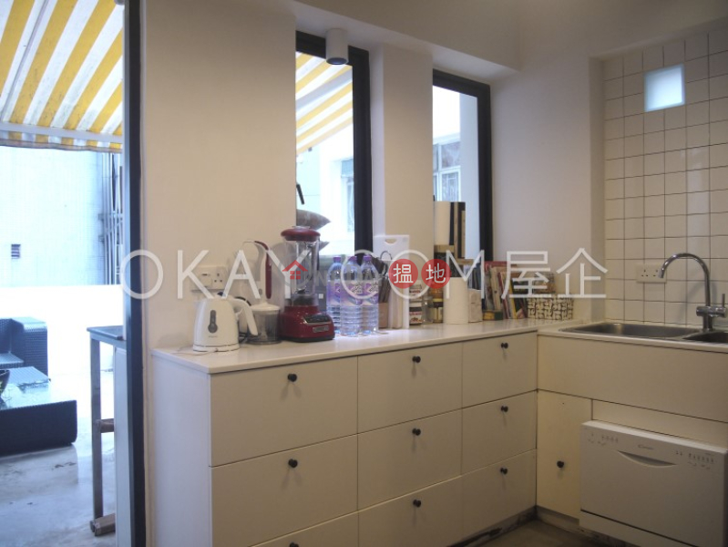 1房1廁,實用率高,露台歌賦街41-43號出租單位41-43歌賦街 | 中區|香港出租|HK$ 35,000/ 月