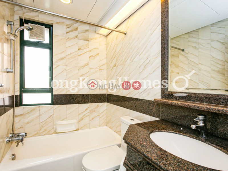 HK$ 65,000/ month Hillsborough Court | Central District, 3 Bedroom Family Unit for Rent at Hillsborough Court