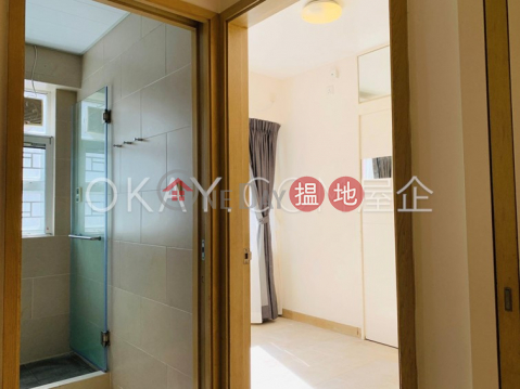 Popular 2 bedroom in Mid-levels West | Rental | King's Garden 健園 _0