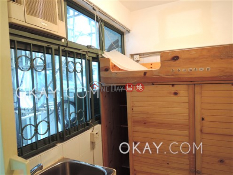 HK$ 46,000/ month Robinson Place Western District Nicely kept 3 bedroom in Mid-levels West | Rental