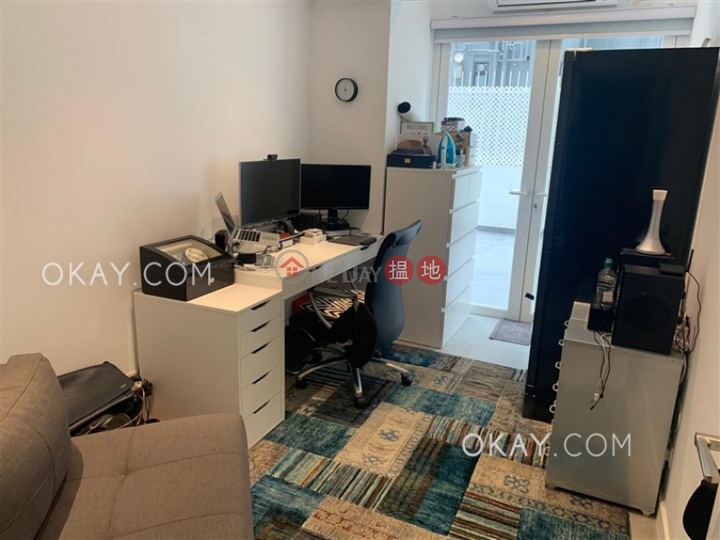 Luxurious 3 bedroom with terrace & parking | Rental | 16 Shan Kwong Road | Wan Chai District Hong Kong | Rental HK$ 60,000/ month