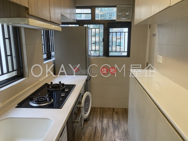 HK$ 10.8M | Woodlands Terrace, Western District | Nicely kept 3 bedroom on high floor | For Sale