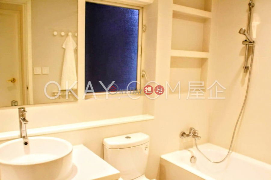 Stylish 2 bedroom in Hung Hom | Rental, The Laguna Mall 海逸坊 Rental Listings | Kowloon City (OKAY-R307035)