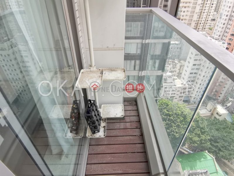 HK$ 41,500/ month, The Summa, Western District Elegant 2 bedroom on high floor with balcony | Rental
