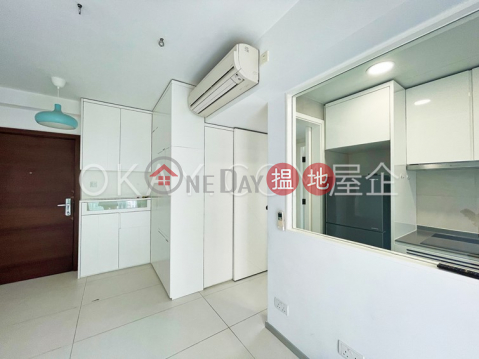 Charming 1 bedroom with balcony | For Sale | Centrestage 聚賢居 _0