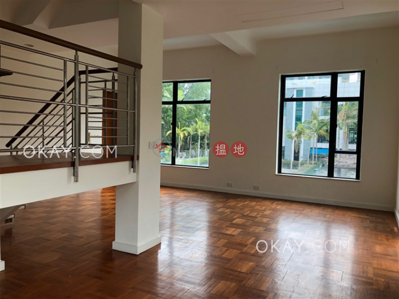 Luxurious 4 bedroom with rooftop & balcony | Rental | 28 Stanley Village Road 赤柱村道28號 Rental Listings