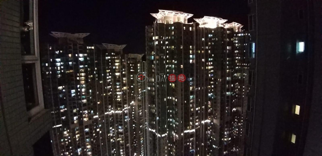 HK$ 16,500/ month, Lucerne ( Tower 2- L Wing) Phase 1 The Capitol Lohas Park | Sai Kung, High Floor