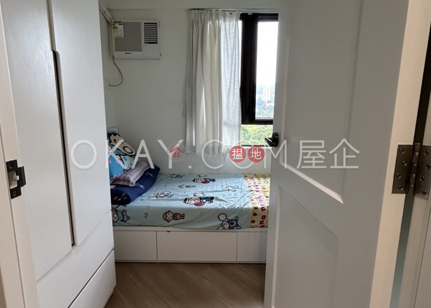 HK$ 8.6M | Discovery Bay, Phase 3 Hillgrove Village, Elegance Court, Lantau Island | Popular 3 bedroom with sea views & balcony | For Sale