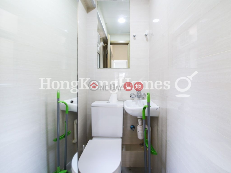 Property Search Hong Kong | OneDay | Residential, Rental Listings | 2 Bedroom Unit for Rent at Nam Pak Hong Building