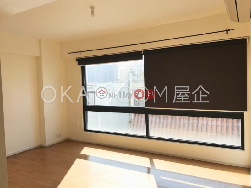 Rare 3 bedroom on high floor with rooftop & balcony | Rental | Aqua 33 金粟街33號 Rental Listings