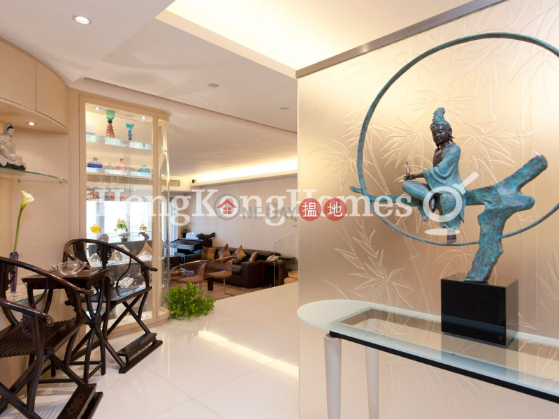 Property Search Hong Kong | OneDay | Residential | Rental Listings 4 Bedroom Luxury Unit for Rent at Garden Terrace