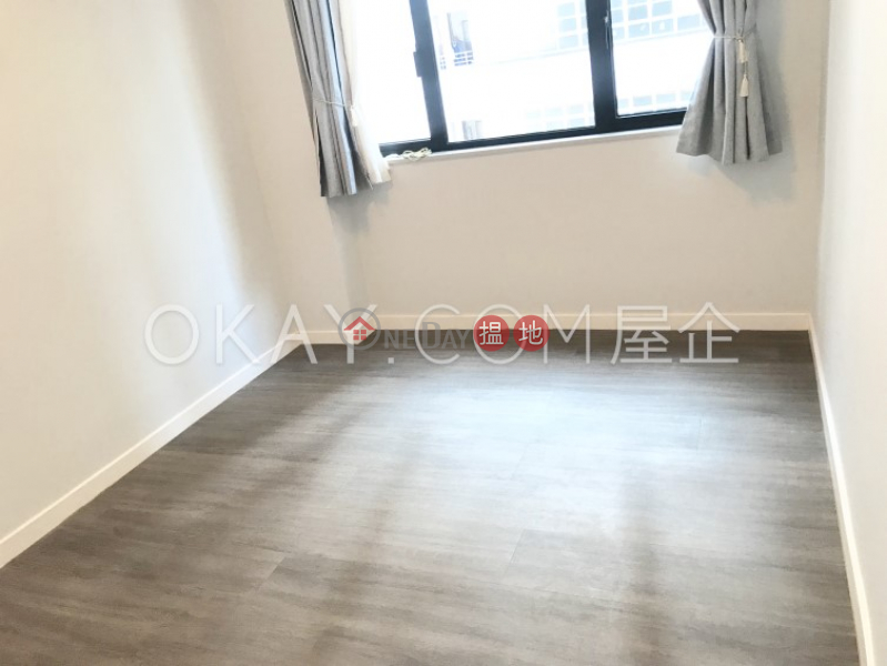 Generous 2 bedroom on high floor | Rental 135-137 Caine Road | Central District | Hong Kong, Rental, HK$ 26,000/ month