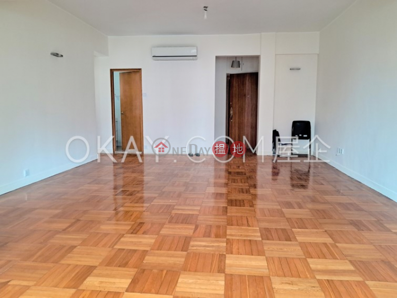 HK$ 55,000/ month, 36-36A Kennedy Road | Central District, Gorgeous penthouse with rooftop & parking | Rental