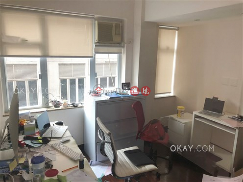 HK$ 63,000/ month, Yee Hing Mansion Wan Chai District, Lovely 4 bedroom with balcony | Rental